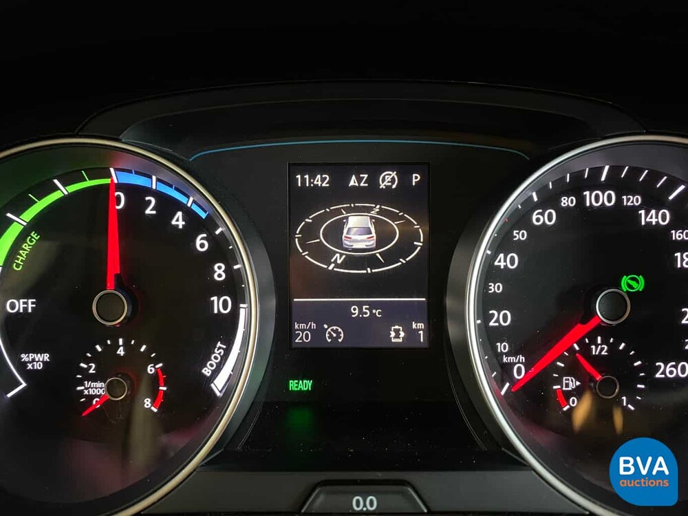 Volkswagen Golf GTE 1.4 TSI 204pk 2015 -Origineel NL-, GT-743-V