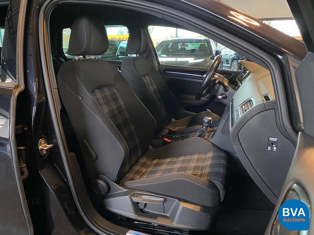 Volkswagen Golf GTE 1.4 TSI 204pk 2015 -Origineel NL-, GT-743-V