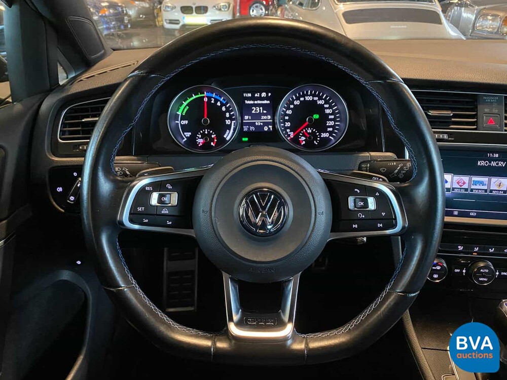 Volkswagen Golf GTE 1.4 TSI 204pk 2015 -Origineel NL-, GT-743-V