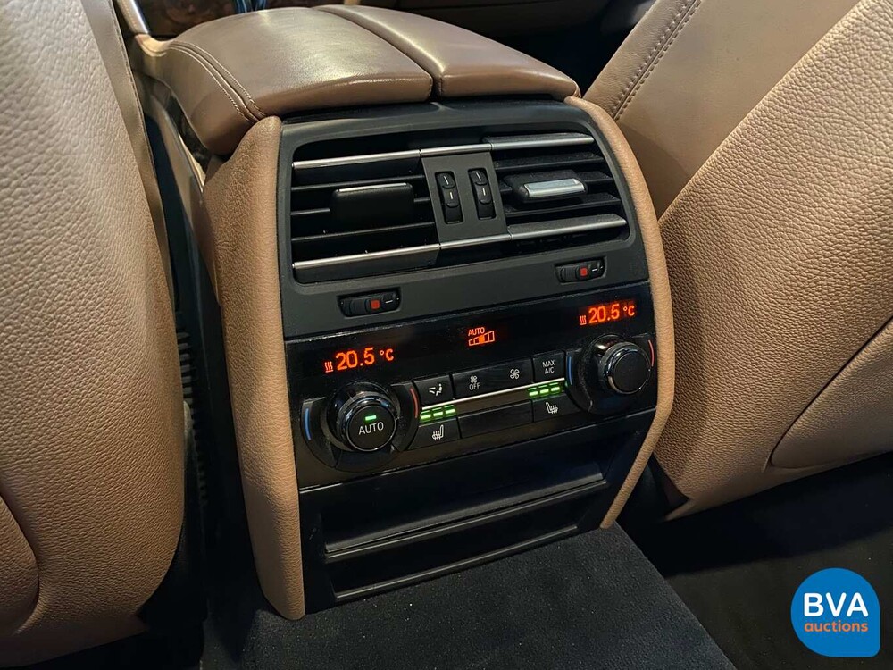 BMW 760i 544pk V12 Turbo 2014 7-serie Individual, G-433-BG