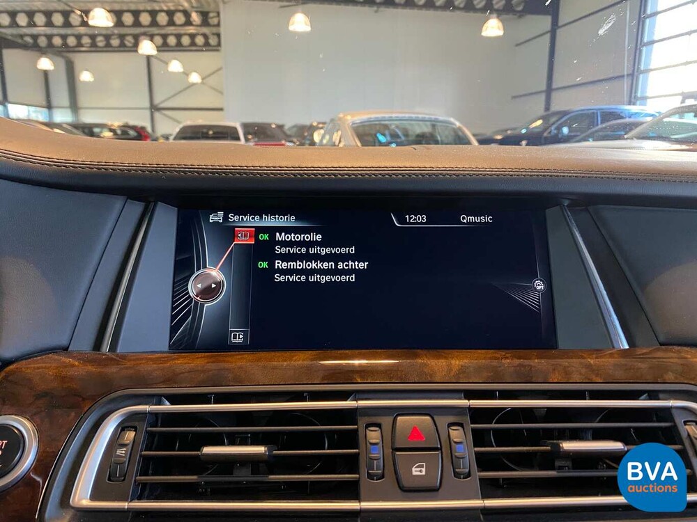 BMW 760i 544pk V12 Turbo 2014 7-serie Individual, G-433-BG