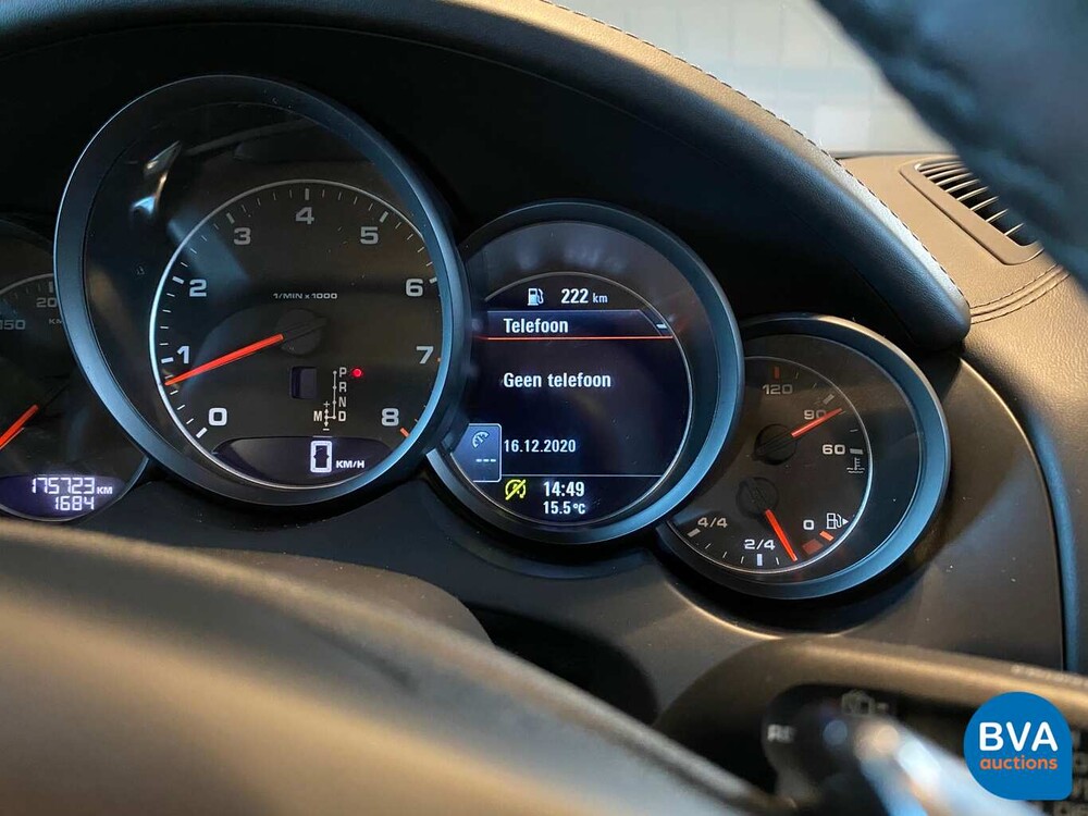 Porsche Cayenne 3.6 V6 TipTronic 2012, 9-KJP-34