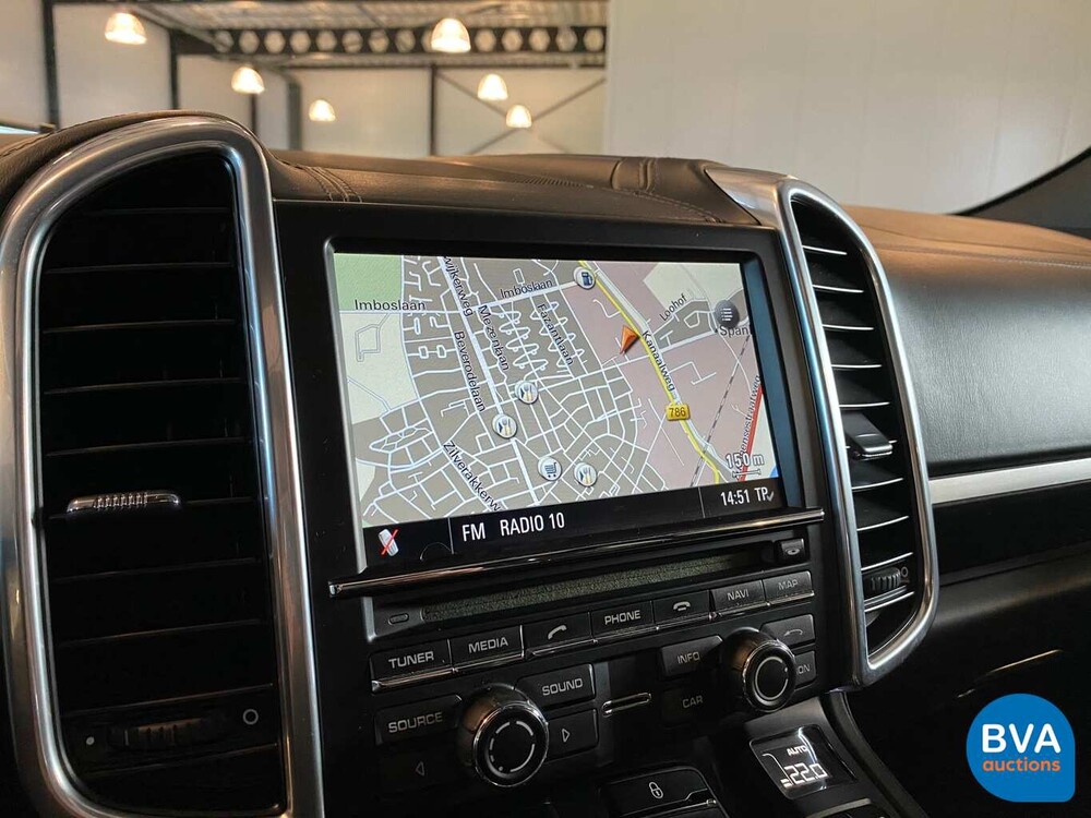 Porsche Cayenne 3.6 V6 TipTronic 2012, 9-KJP-34