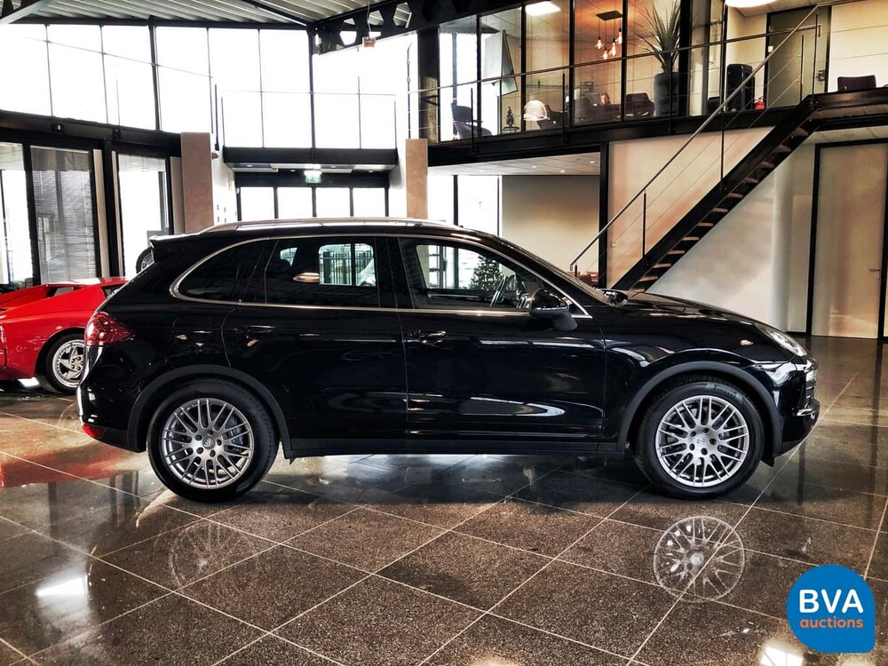 Porsche Cayenne 3.6 V6 TipTronic 2012, 9-KJP-34