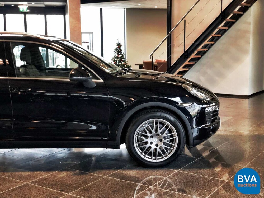 Porsche Cayenne 3.6 V6 TipTronic 2012, 9-KJP-34