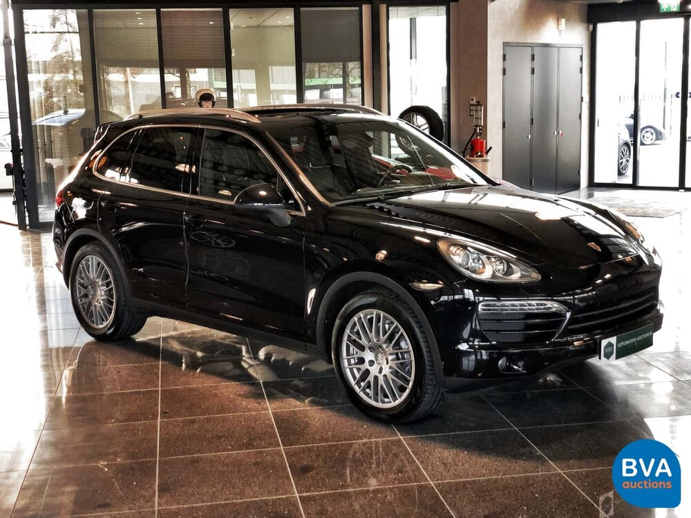 Porsche Cayenne 3.6 V6 TipTronic 2012, 9-KJP-34
