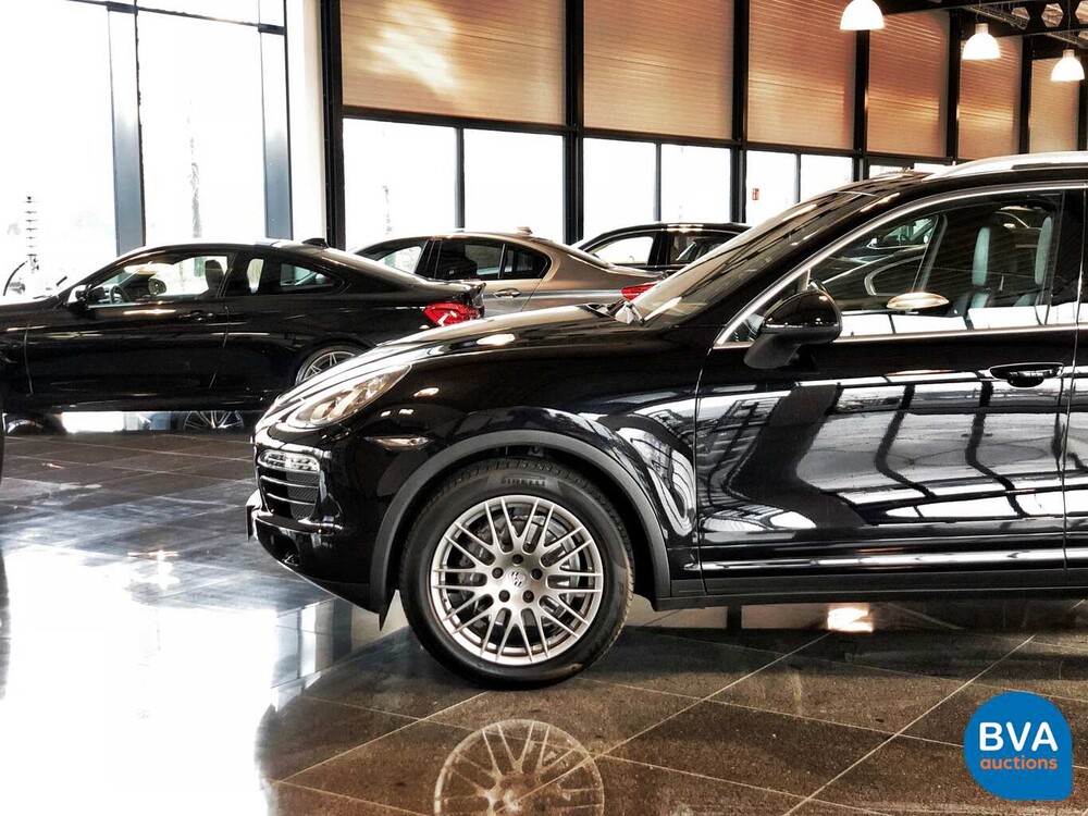 Porsche Cayenne 3.6 V6 TipTronic 2012, 9-KJP-34