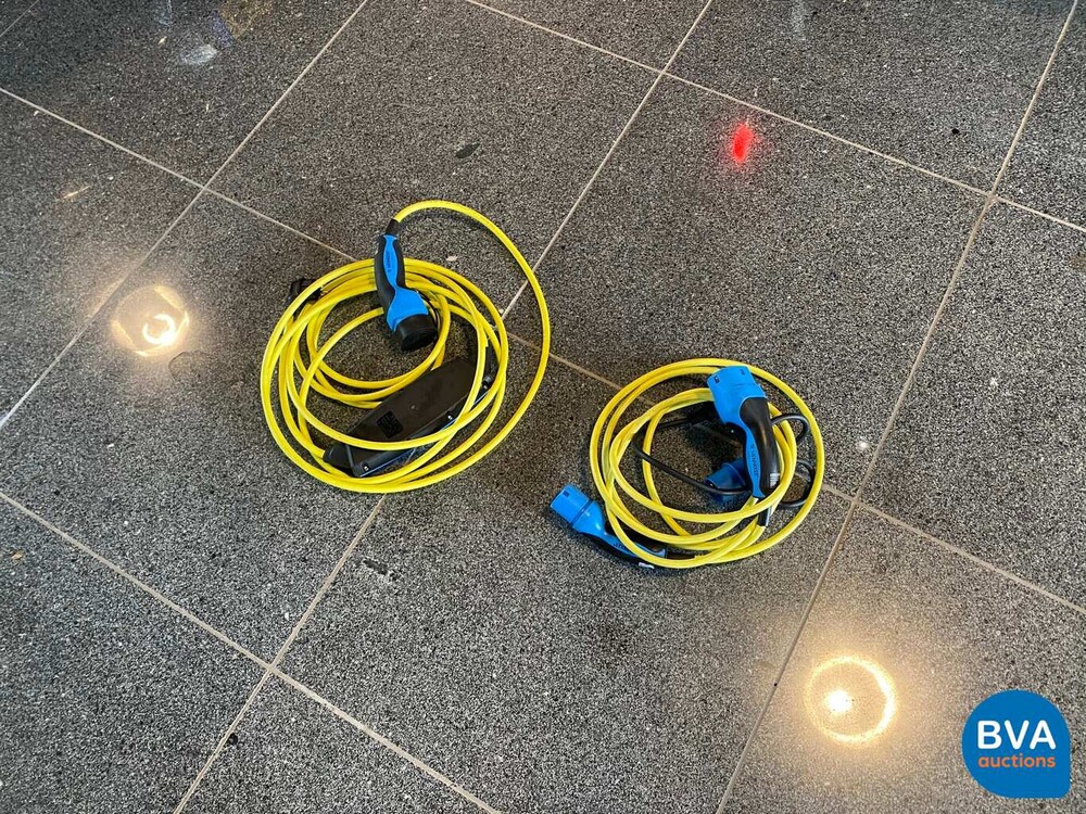 Volvo XC90 2.0 T8 TwinEngine AWD Inscription 407pk 2015 7-Persoons -Origineel NL-, HJ-360-S