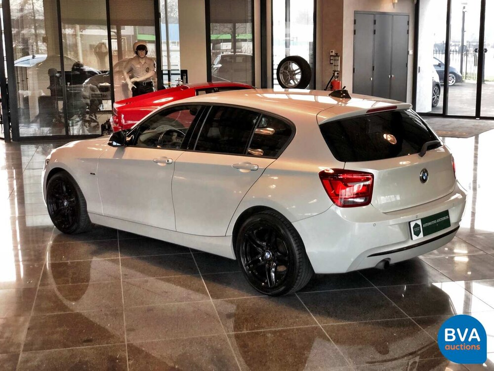 BMW 118i Sport Line Shadowline 1-serie 170pk 2012, G-676-KL