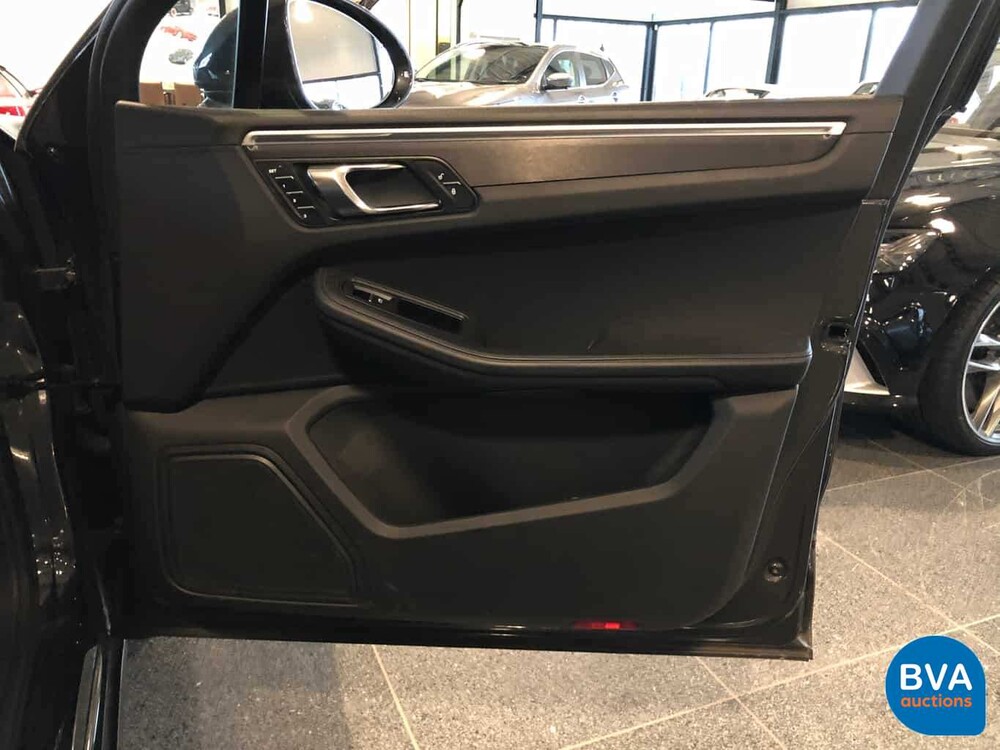 Porsche Macan GTS V6 Bi-Turbo 360pk 2016 Facelift