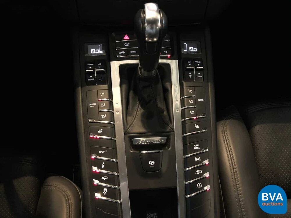 Porsche Macan GTS V6 Bi-Turbo 360pk 2016 Facelift