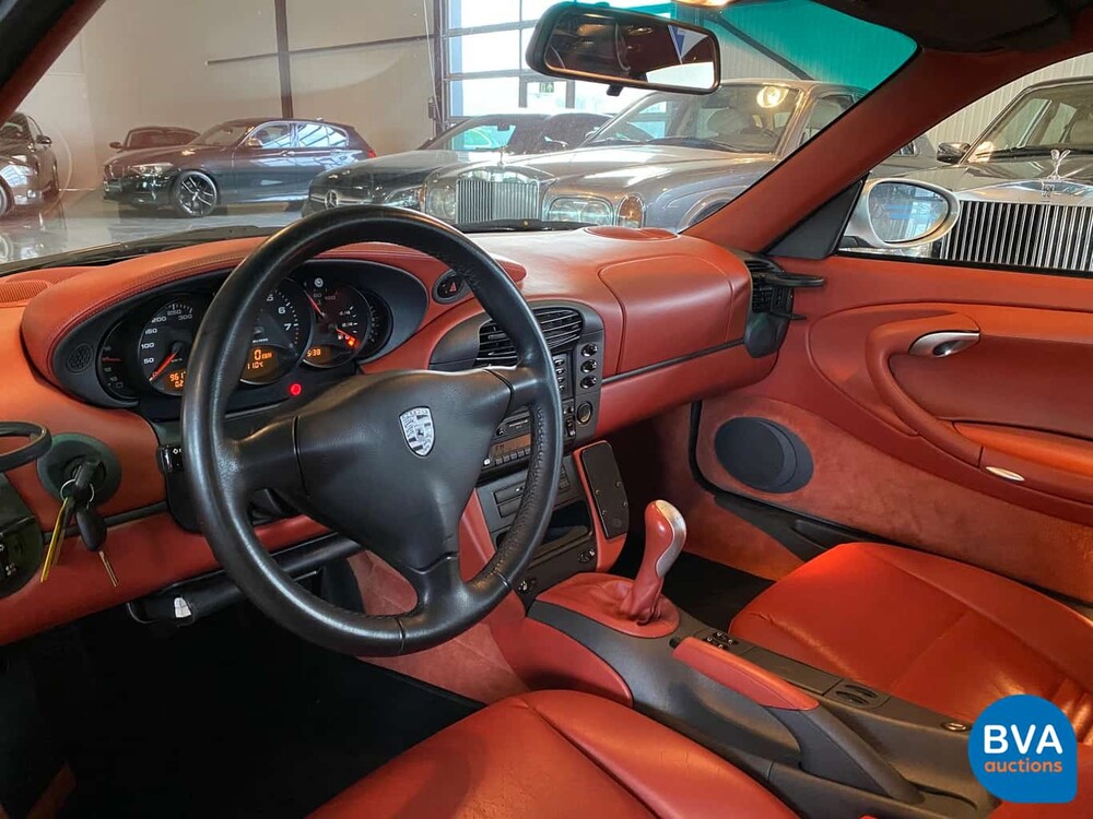 Porsche 911 3.4 Carrera Coupé 300 PS 996 1998, 47-FT-DG.