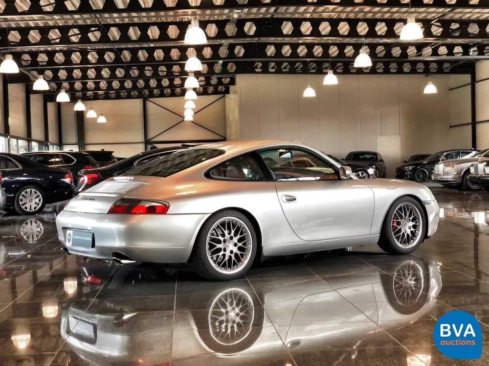 Porsche 911 3.4 Carrera Coupé 300 PS 996 1998, 47-FT-DG.