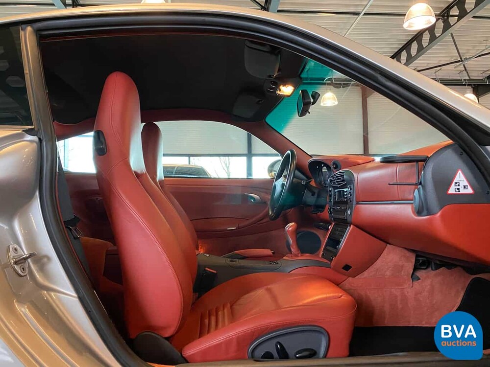 Porsche 911 3.4 Carrera Coupé 300 PS 996 1998, 47-FT-DG.