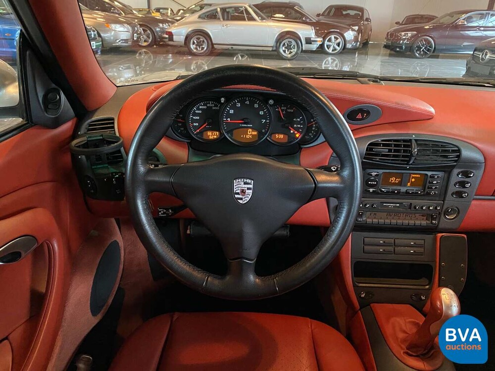 Porsche 911 3.4 Carrera Coupé 300 PS 996 1998, 47-FT-DG.