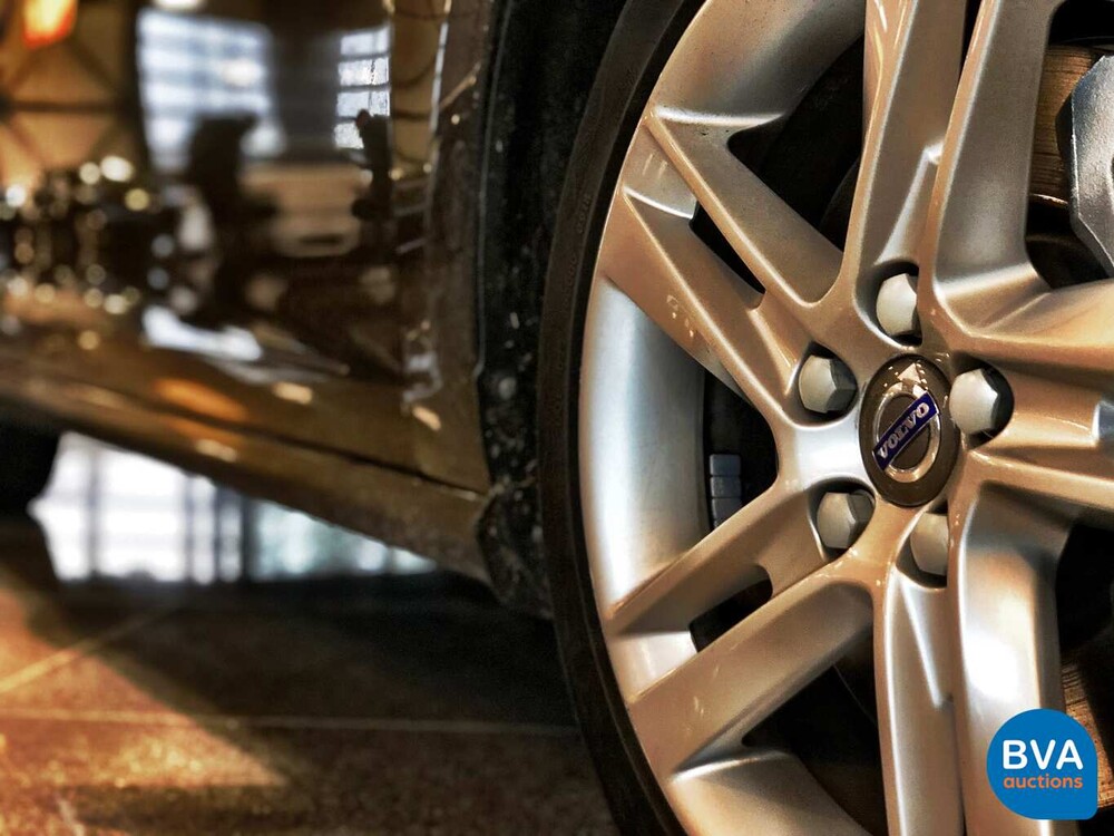 Volvo V60 D5 TwinEngine 230pk Special Edition 2015 -Origineel NL-, GT-235-V