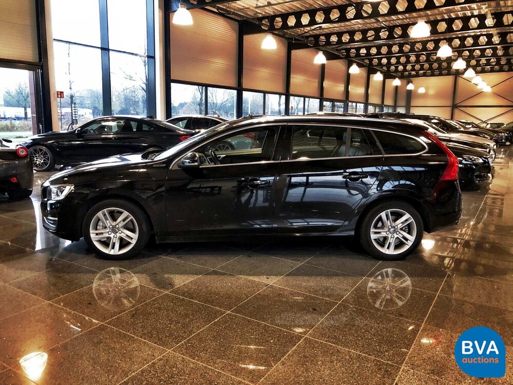 Volvo V60 D5 TwinEngine 230pk Special Edition 2015 -Origineel NL-, GT-235-V