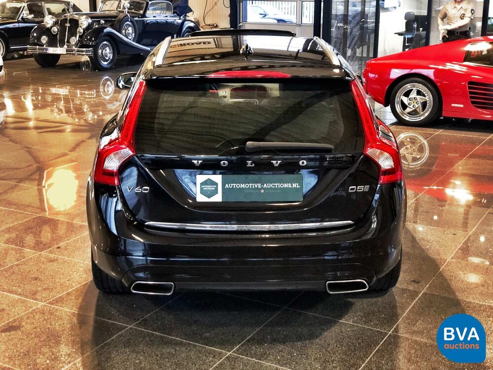 Volvo V60 D5 TwinEngine 230pk Special Edition 2015 -Origineel NL-, GT-235-V