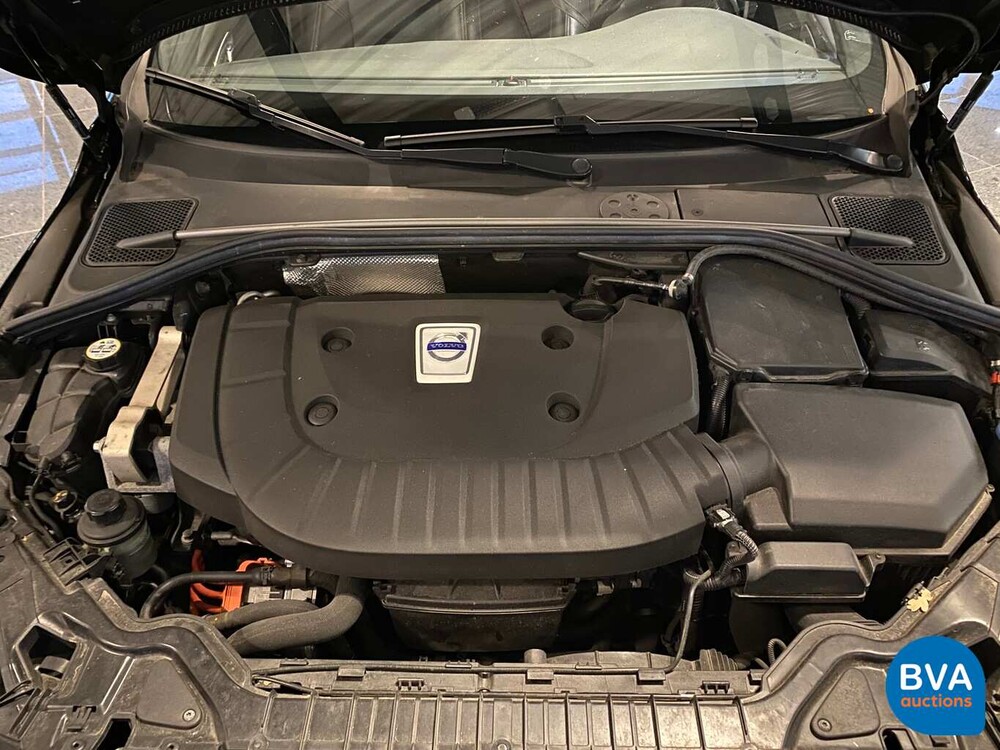 Volvo V60 D5 TwinEngine 230pk Special Edition 2015 -Origineel NL-, GT-235-V
