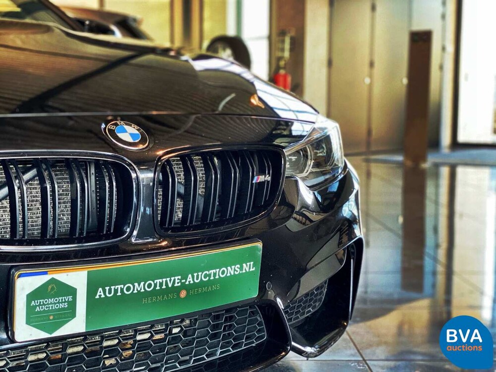 BMW M4 Competition 450pk Drivelogic Coupe 4-serie 2018 M-Performance