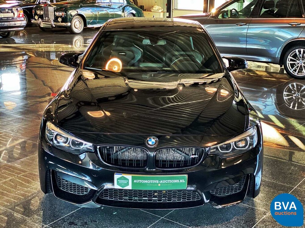 BMW M4 Competition 450pk Drivelogic Coupe 4-serie 2018 M-Performance