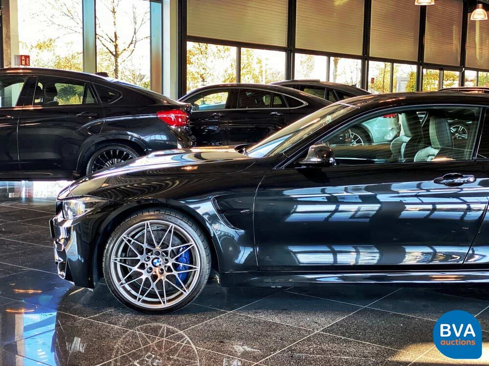 BMW M4 Competition 450pk Drivelogic Coupe 4-serie 2018 M-Performance