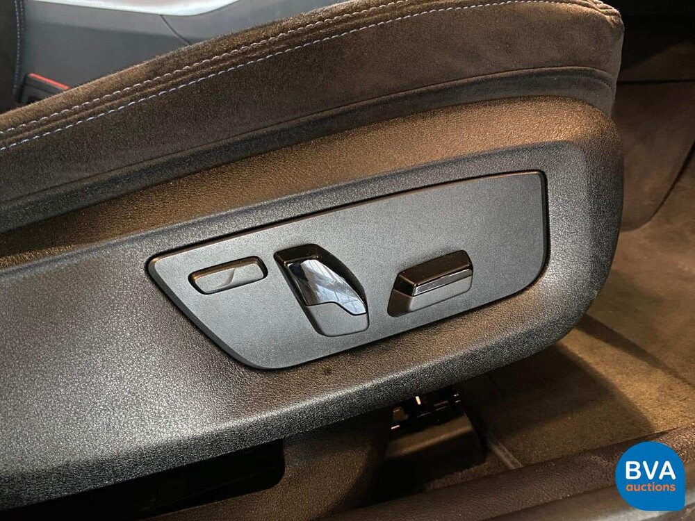 BMW 520i M-Sport Sedan 184pk 2018 -Org NL- 5-Serie, SL-177-T