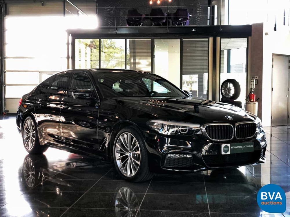 BMW 520i M-Sport Sedan 184pk 2018 -Org NL- 5-Serie, SL-177-T
