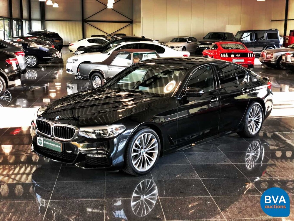 BMW 520i M-Sport Sedan 184pk 2018 -Org NL- 5-Serie, SL-177-T