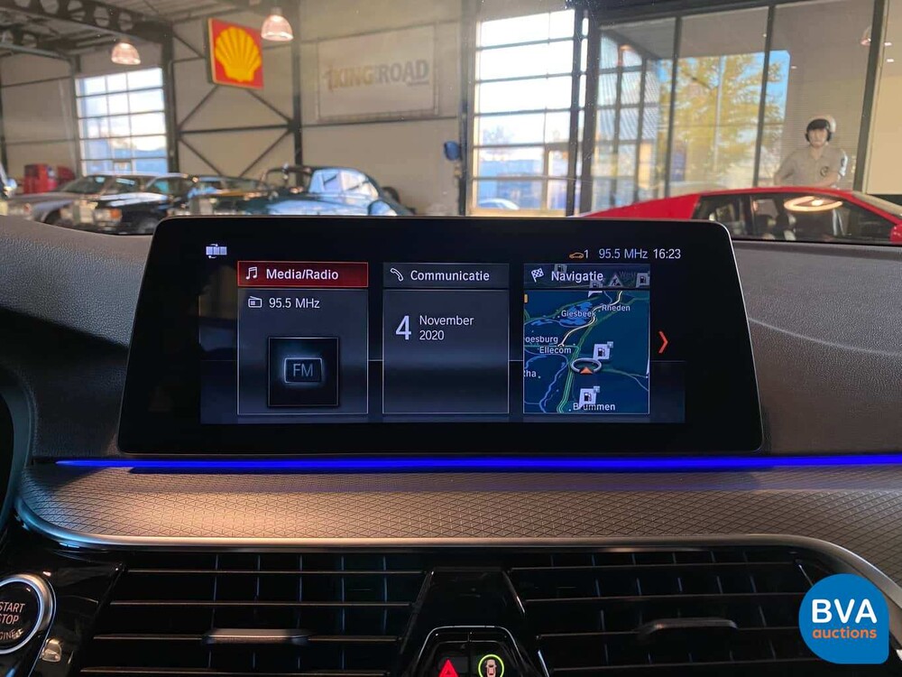 BMW 520i M-Sport Sedan 184pk 2018 -Org NL- 5-Serie, SL-177-T