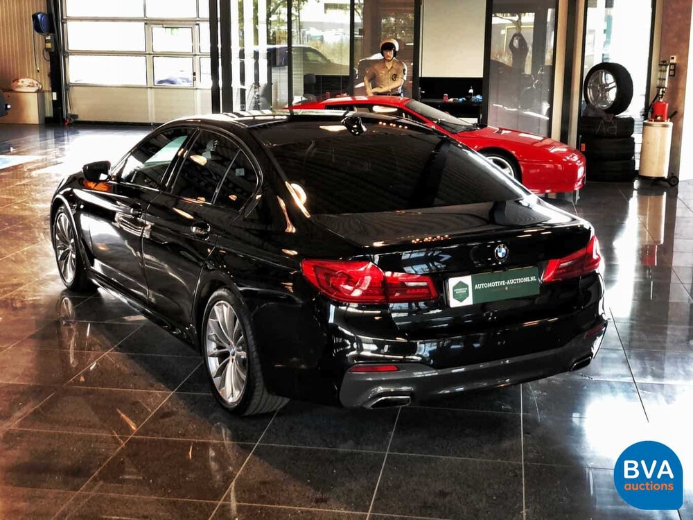 BMW 520i M-Sport Sedan 184pk 2018 -Org NL- 5-Serie, SL-177-T
