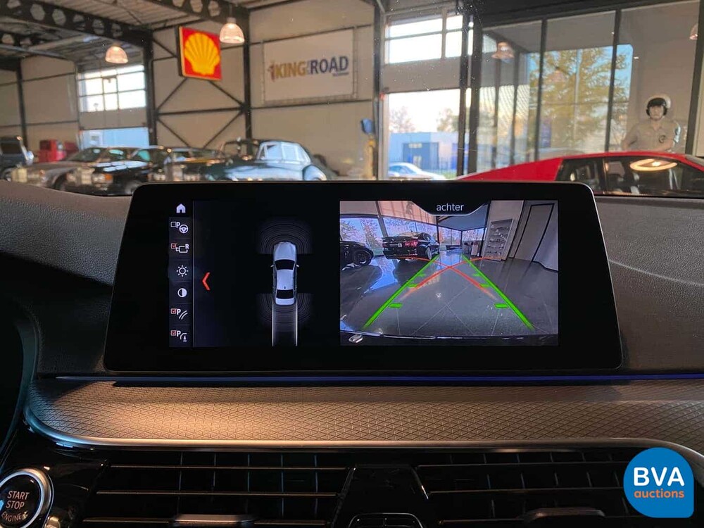 BMW 520i M-Sport Sedan 184pk 2018 -Org NL- 5-Serie, SL-177-T