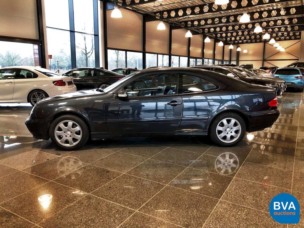 Mercedes-Benz CLK320 Coupé V6 218hp 2000, NF-660-S.