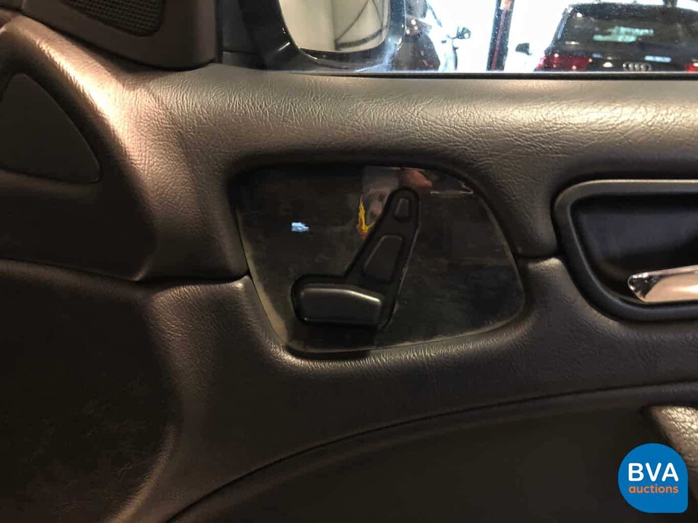 Mercedes-Benz CLK320 Coupé V6 218hp 2000, NF-660-S.