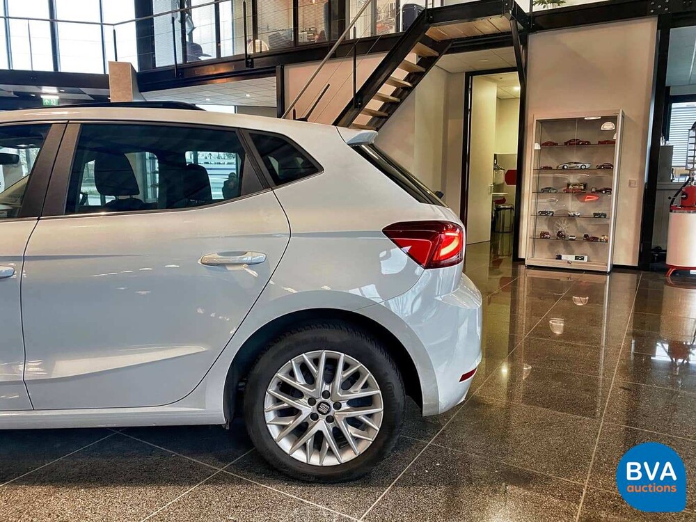 Seat Ibiza 1.0 TSI Style Business Intense 95pk Garantie 2019 -Origineell NL-, XG-585-J