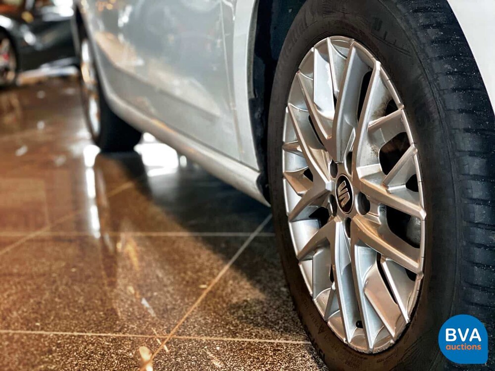 Seat Ibiza 1.0 TSI Style Business Intense 95pk Garantie 2019 -Origineell NL-, XG-585-J