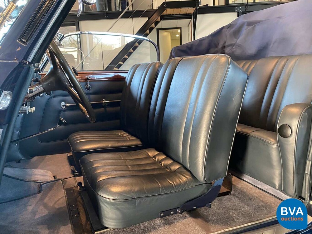 Horch 853A Gläser Cabriolet 1938.