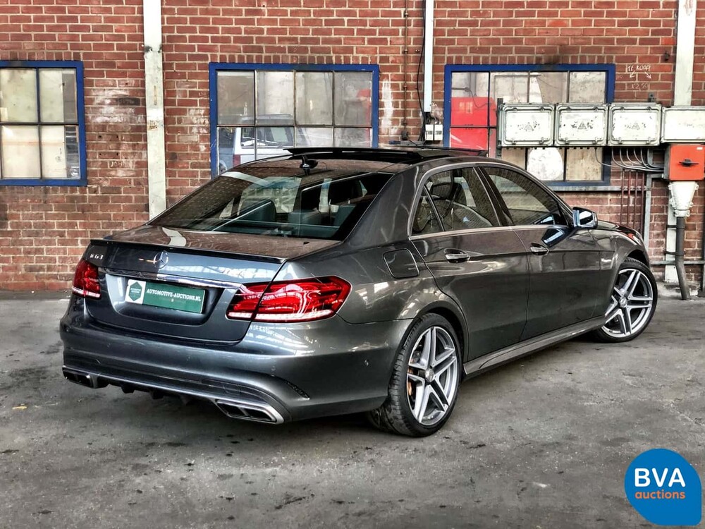Mercedes-Benz E63 S AMG 4Matic 2015 FACELIFT E63s Carbon E-CLASS -Original NL, 5-ZGN-32.
