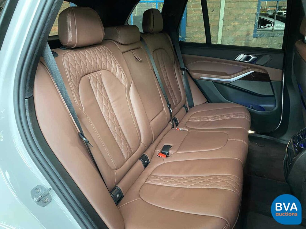 BMW X5 M50i xDrive M-Sport 4.4 V8 530 PS 2020 Shadow-Line -GARANTIE-.