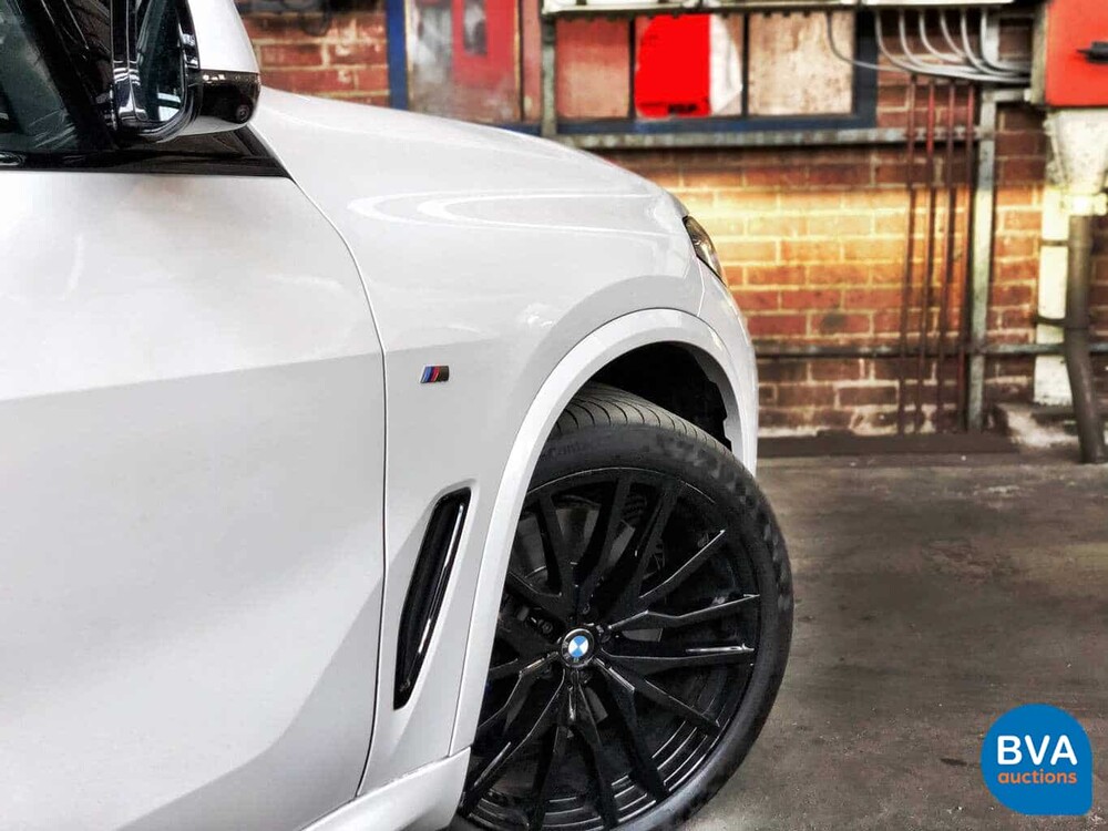 BMW X5 M50i xDrive M-Sport 4.4 V8 530 PS 2020 Shadow-Line -GARANTIE-.