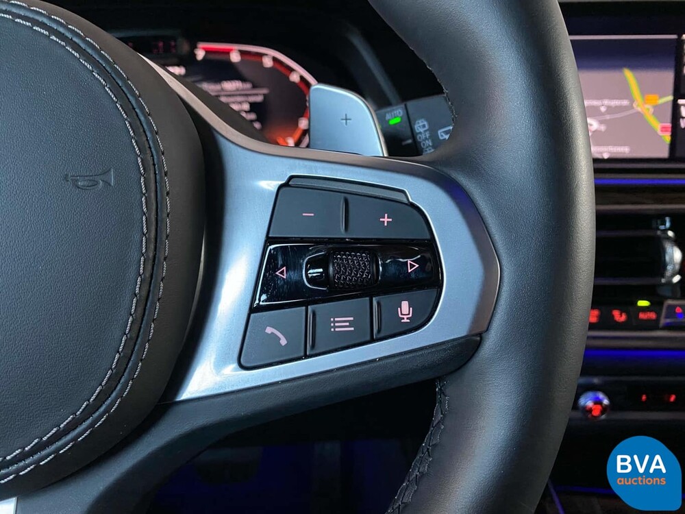 BMW X5 M50i xDrive M-Sport 4.4 V8 530 PS 2020 Shadow-Line -GARANTIE-.