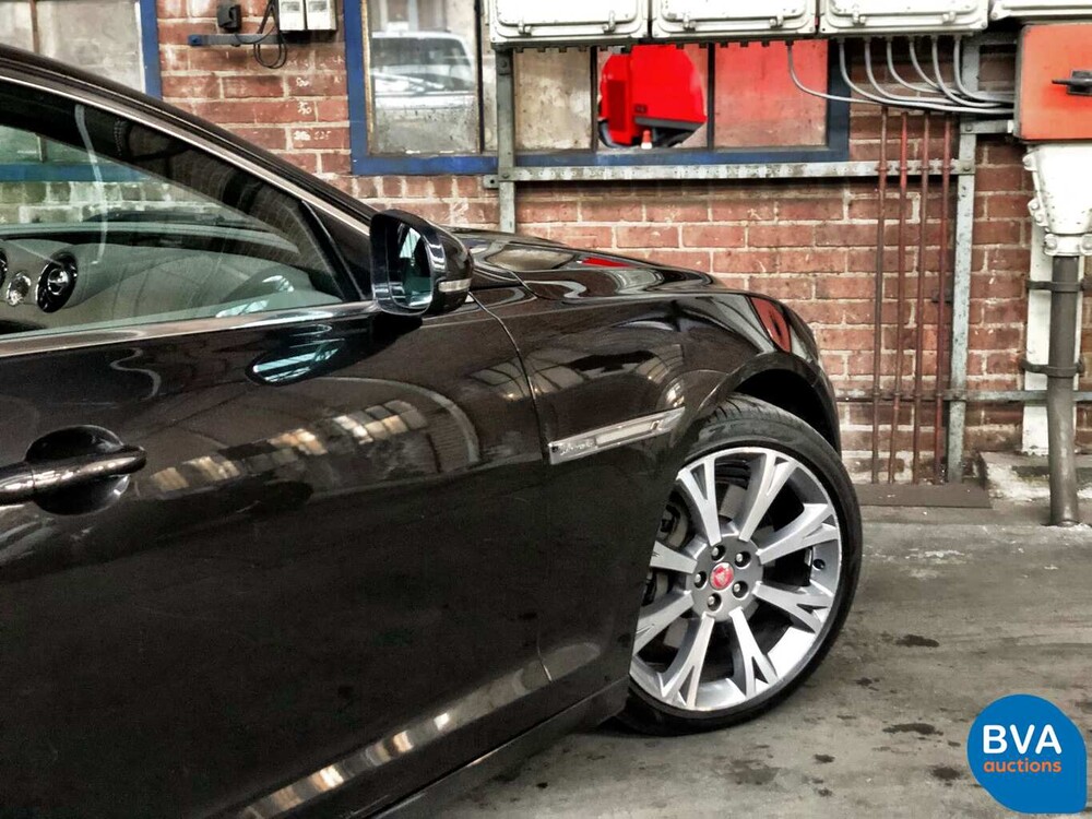 Jaguar XJ 3.0 V6D Portfolio 275 PS 2014, TS-960-J.