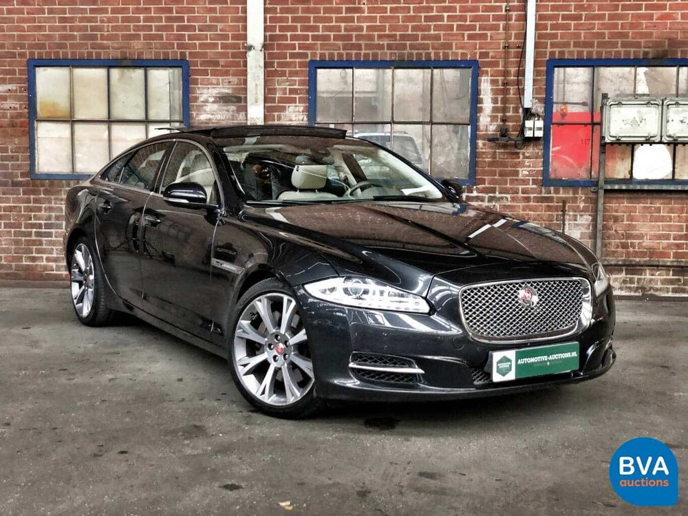 Jaguar XJ 3.0 V6D Portfolio 275 PS 2014, TS-960-J.