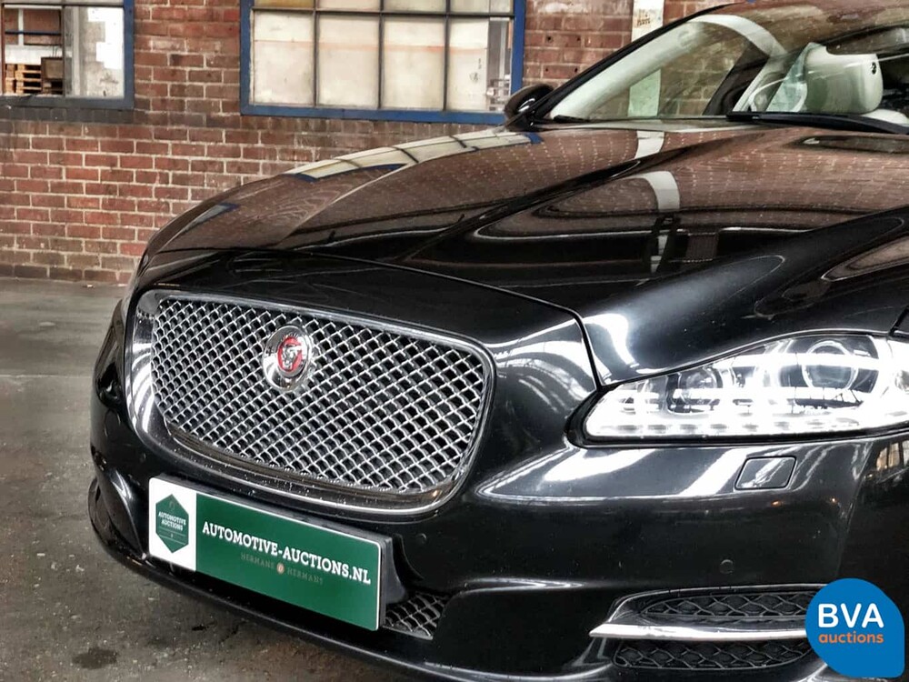 Jaguar XJ 3.0 V6D Portfolio 275 PS 2014, TS-960-J.