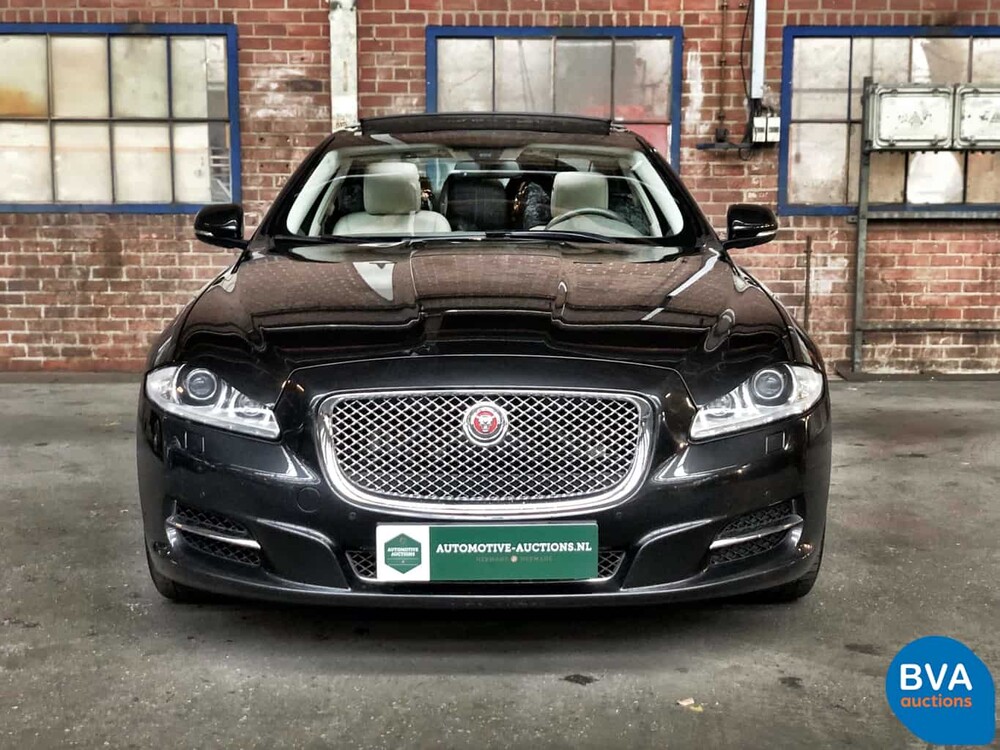 Jaguar XJ 3.0 V6D Portfolio 275 PS 2014, TS-960-J.