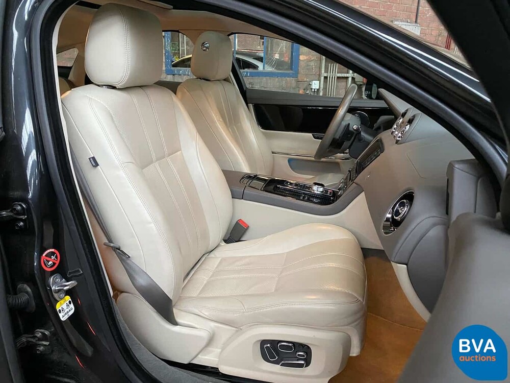 Jaguar XJ 3.0 V6D Portfolio 275 PS 2014, TS-960-J.