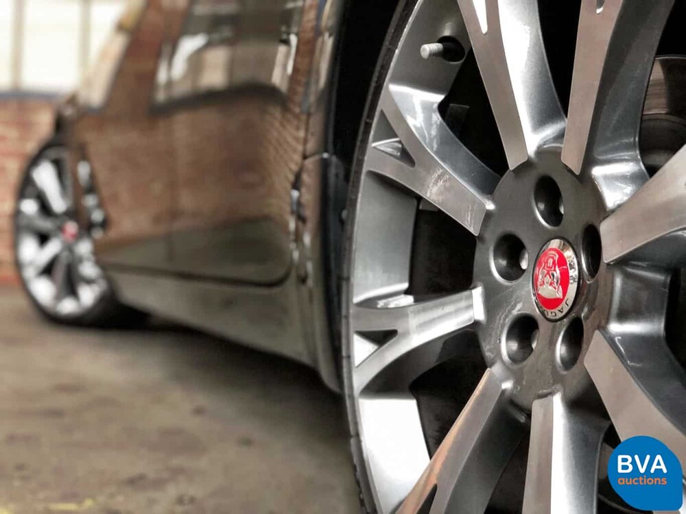 Jaguar XJ 3.0 V6D Portfolio 275 PS 2014, TS-960-J.