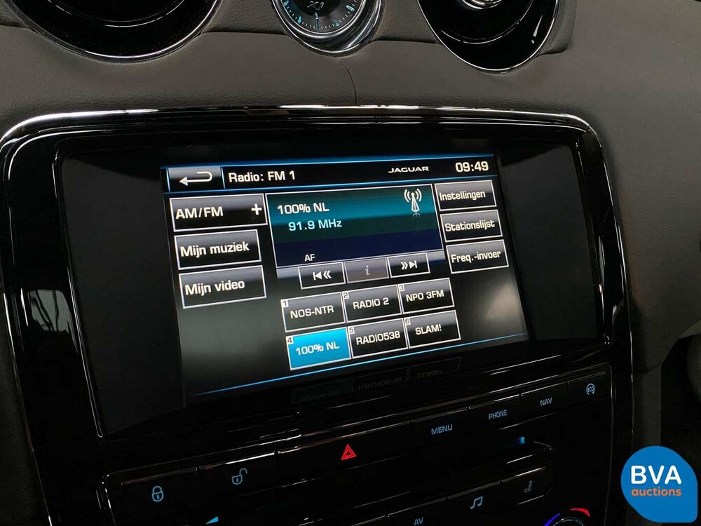 Jaguar XJ 3.0 V6D Portfolio 275 PS 2014, TS-960-J.