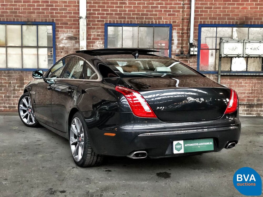 Jaguar XJ 3.0 V6D Portfolio 275 PS 2014, TS-960-J.