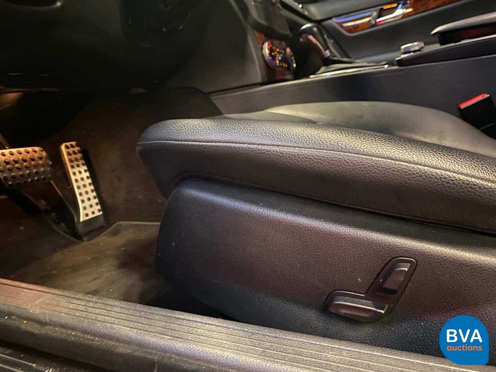 Mercedes-Benz C300 Limousine V6 231 PS C-Klasse 2010, J-380-TH.